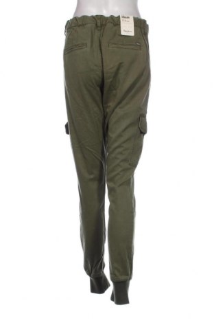 Pantaloni de femei Pepe Jeans, Mărime M, Culoare Verde, Preț 230,92 Lei