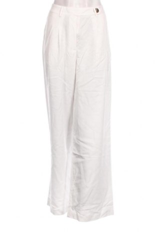Дамски панталон Pepe Jeans, Размер M, Цвят Бял, Цена 85,80 лв.