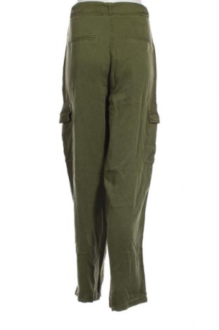 Pantaloni de femei Pepe Jeans, Mărime M, Culoare Verde, Preț 169,34 Lei