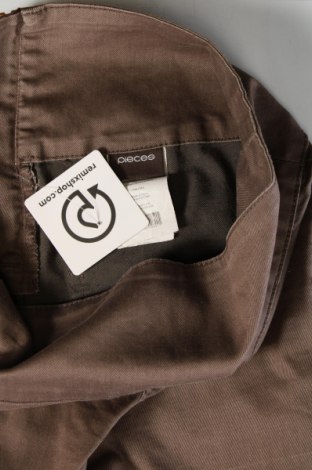 Pantaloni de femei Pieces, Mărime M, Culoare Maro, Preț 33,06 Lei