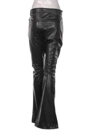 Pantaloni de femei Pull&Bear, Mărime L, Culoare Negru, Preț 40,86 Lei