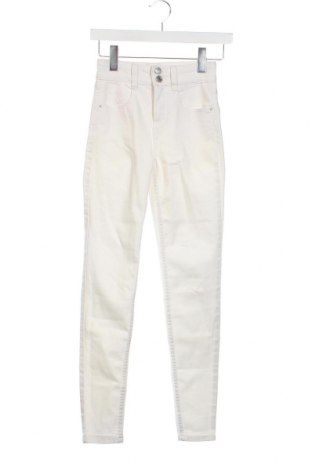 Γυναικείο παντελόνι Sinsay, Μέγεθος XS, Χρώμα Λευκό, Τιμή 9,30 €