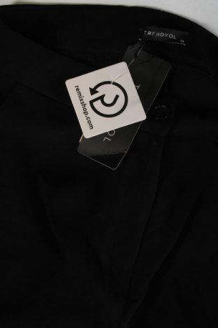 Γυναικείο παντελόνι Trendyol, Μέγεθος XS, Χρώμα Μαύρο, Τιμή 9,59 €