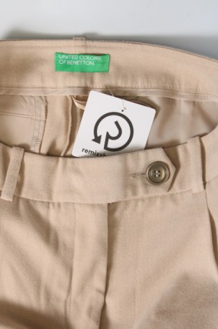 Pantaloni de femei United Colors Of Benetton, Mărime XXS, Culoare Bej, Preț 45,89 Lei
