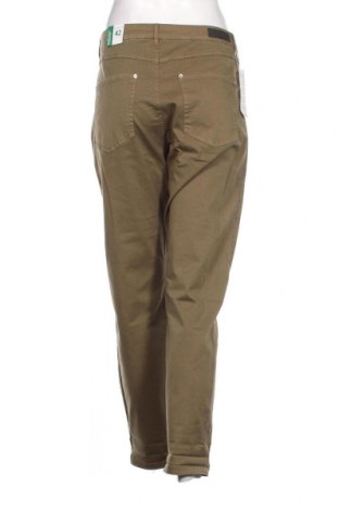 Дамски панталон United Colors Of Benetton, Размер M, Цвят Зелен, Цена 93,00 лв.