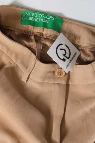 Дамски панталон United Colors Of Benetton, Размер XS, Цвят Бежов, Цена 32,55 лв.