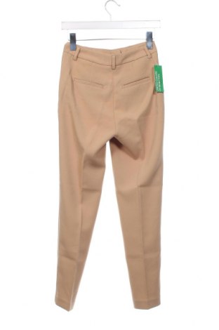 Дамски панталон United Colors Of Benetton, Размер XS, Цвят Бежов, Цена 32,55 лв.