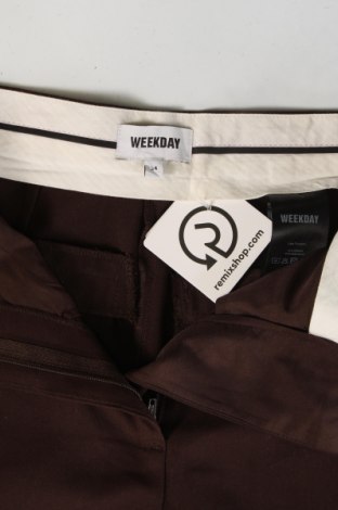 Pantaloni de femei Weekday, Mărime XS, Culoare Maro, Preț 68,25 Lei