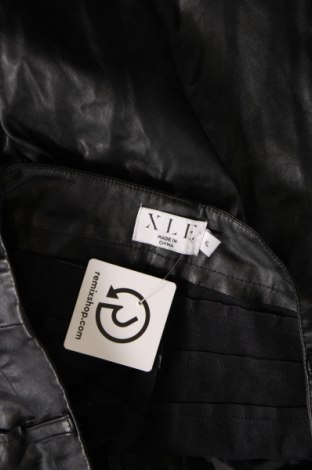 Γυναικείο παντελόνι XLE the Label, Μέγεθος XL, Χρώμα Μαύρο, Τιμή 11,32 €