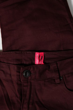 Pantaloni de femei Yes Yes, Mărime M, Culoare Roșu, Preț 19,57 Lei