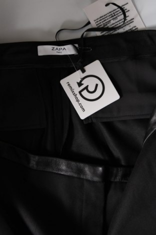 Γυναικείο παντελόνι ZAPA, Μέγεθος XL, Χρώμα Μαύρο, Τιμή 47,32 €