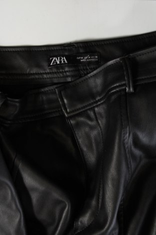 Dámské kalhoty  Zara, Velikost M, Barva Černá, Cena  174,00 Kč