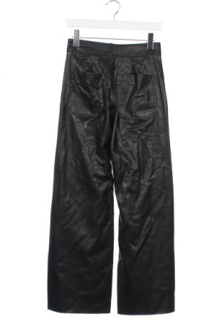 Pantaloni de femei Zara, Mărime S, Culoare Negru, Preț 110,60 Lei