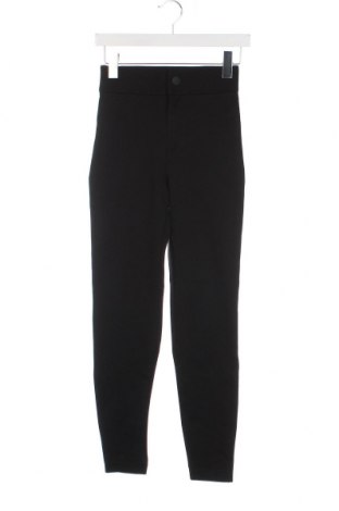 Дамски панталон Zara, Размер XS, Цвят Черен, Цена 12,15 лв.