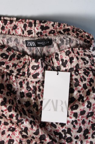 Дамски панталон Zara, Размер S, Цвят Многоцветен, Цена 17,36 лв.