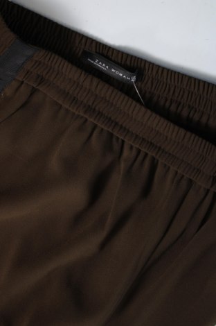 Pantaloni de femei Zara, Mărime L, Culoare Verde, Preț 23,98 Lei