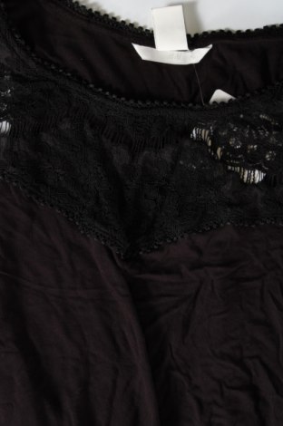 Γυναικείο αμάνικο μπλουζάκι H&M, Μέγεθος S, Χρώμα Μαύρο, Τιμή 2,80 €