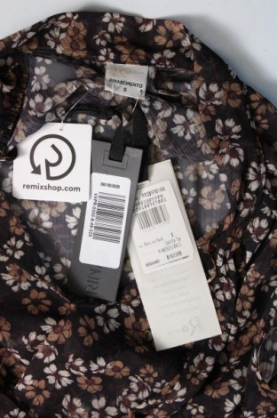 Γυναικείο αμάνικο μπλουζάκι Rinascimento, Μέγεθος S, Χρώμα Πολύχρωμο, Τιμή 15,02 €