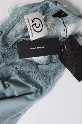 Γυναικείο αμάνικο μπλουζάκι Vero Moda, Μέγεθος M, Χρώμα Μπλέ, Τιμή 15,98 €