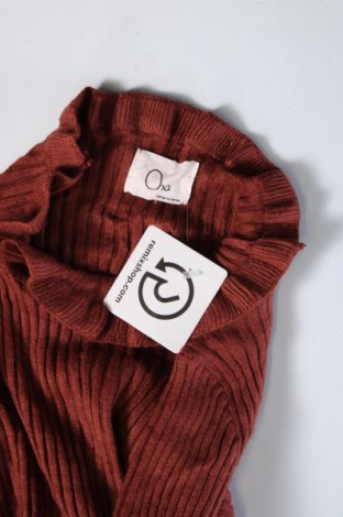 Дамски пуловер Ona, Размер S, Цвят Кафяв, Цена 9,60 лв.