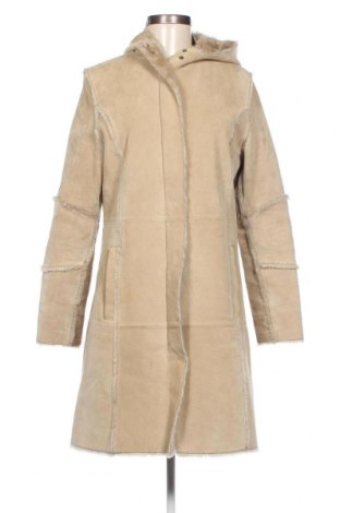 Дамско кожено палто Clockhouse, Размер M, Цвят Бежов, Цена 77,55 лв.
