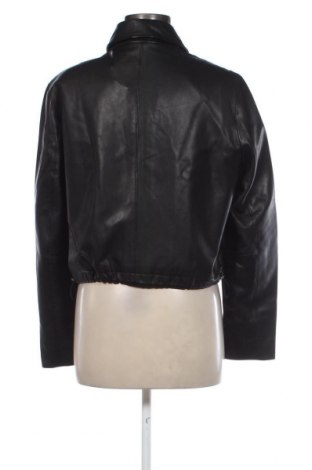 Дамско кожено яке Calvin Klein, Размер L, Цвят Черен, Цена 402,48 лв.