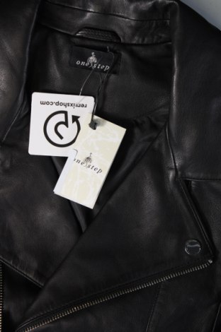 Dámská kožená bunda  One Step, Velikost M, Barva Černá, Cena  5 323,00 Kč