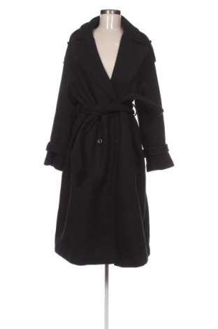 Дамско палто Bershka, Размер L, Цвят Черен, Цена 103,20 лв.