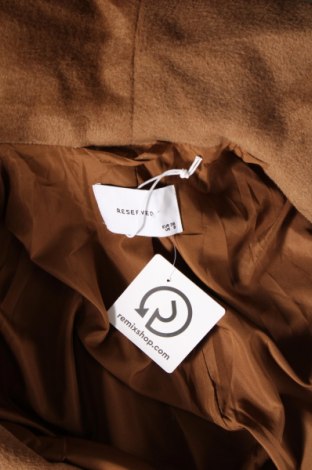 Дамско палто Reserved, Размер S, Цвят Кафяв, Цена 21,40 лв.