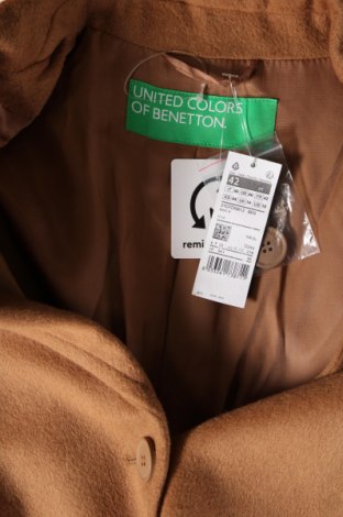 Dámský kabát  United Colors Of Benetton, Velikost M, Barva Béžová, Cena  1 942,00 Kč
