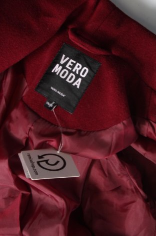 Дамско палто Vero Moda, Размер M, Цвят Червен, Цена 27,50 лв.