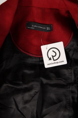 Дамско палто Zara, Размер S, Цвят Червен, Цена 55,00 лв.