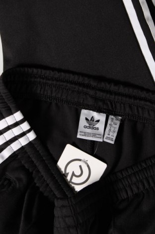 Дамско спортно долнище Adidas Originals, Размер M, Цвят Черен, Цена 93,00 лв.