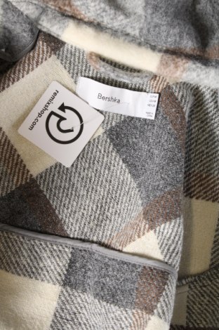 Dámská bunda  Bershka, Velikost M, Barva Vícebarevné, Cena  344,00 Kč