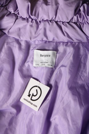 Γυναικείο μπουφάν Bershka, Μέγεθος S, Χρώμα Βιολετί, Τιμή 5,94 €