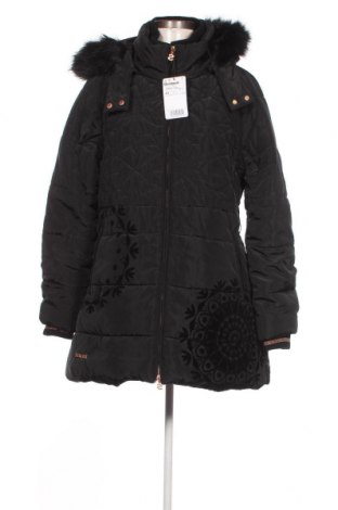 Dámska bunda  Desigual, Veľkosť XL, Farba Čierna, Cena  95,62 €