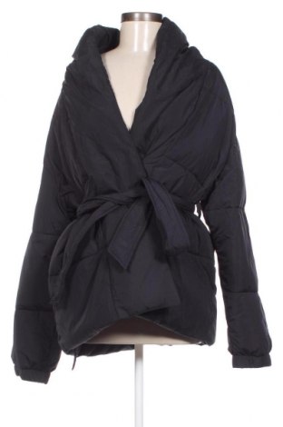 Γυναικείο μπουφάν Kookai, Μέγεθος L, Χρώμα Μαύρο, Τιμή 60,10 €