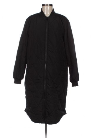Γυναικείο μπουφάν ONLY Carmakoma, Μέγεθος L, Χρώμα Μαύρο, Τιμή 23,97 €