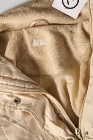 Γυναικείο μπουφάν Saix, Μέγεθος M, Χρώμα Εκρού, Τιμή 16,86 €