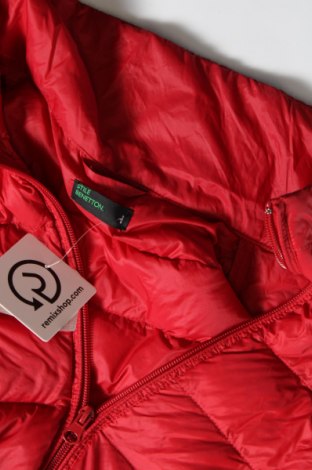 Damenjacke United Colors Of Benetton, Größe M, Farbe Rot, Preis 17,74 €