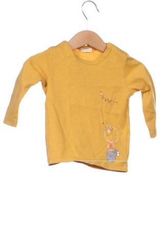 Детска блуза United Colors Of Benetton, Размер 6-9m/ 68-74 см, Цвят Жълт, Цена 9,90 лв.