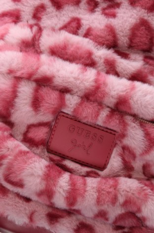 Детска раница Guess, Цвят Розов, Цена 69,99 лв.