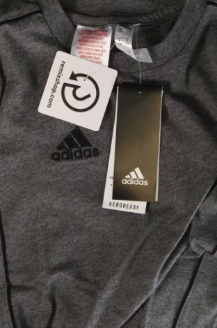 Детска тениска Adidas, Размер 7-8y/ 128-134 см, Цвят Сив, Цена 41,65 лв.