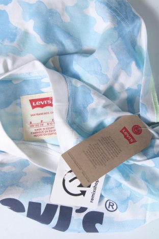 Детска тениска Levi's, Размер 7-8y/ 128-134 см, Цвят Многоцветен, Цена 51,00 лв.