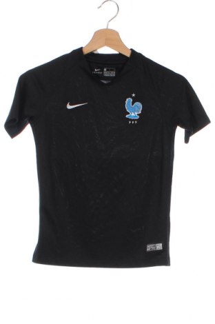 Dětské tričko  Nike, Velikost 7-8y/ 128-134 cm, Barva Černá, Cena  137,00 Kč