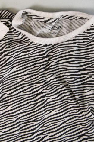 Детска тениска Reserved, Размер 11-12y/ 152-158 см, Цвят Многоцветен, Цена 5,40 лв.