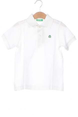 Детска тениска United Colors Of Benetton, Размер 4-5y/ 110-116 см, Цвят Бял, Цена 33,00 лв.