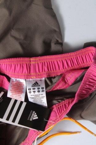 Kinderbadeanzug Adidas, Größe 15-18y/ 170-176 cm, Farbe Grün, Preis € 12,16