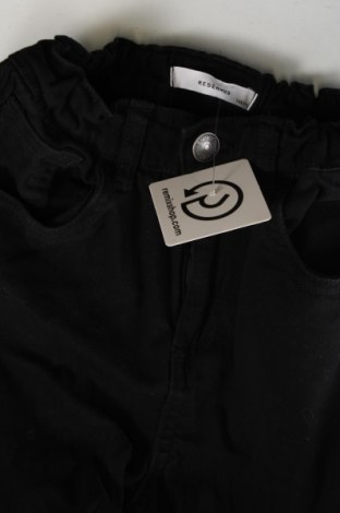 Dziecięce jeansy Reserved, Rozmiar 9-10y/ 140-146 cm, Kolor Czarny, Cena 39,72 zł