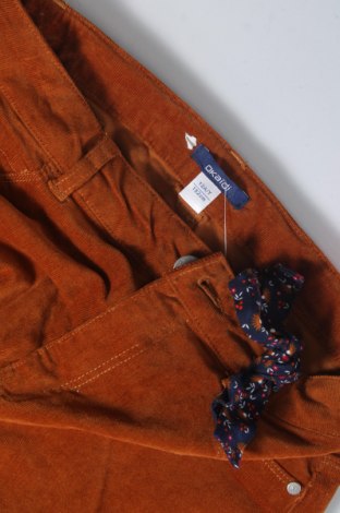 Детски джинси Okaidi, Размер 10-11y/ 146-152 см, Цвят Кафяв, Цена 16,17 лв.